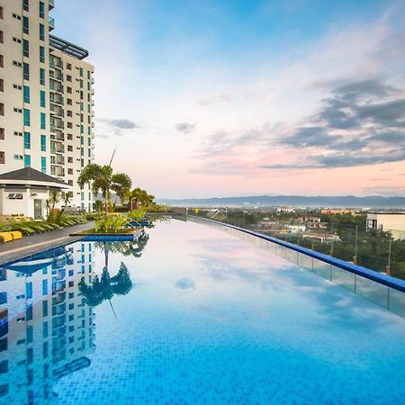 C Suites At Mactan Newtown Lapu-Lapu City Dış mekan fotoğraf